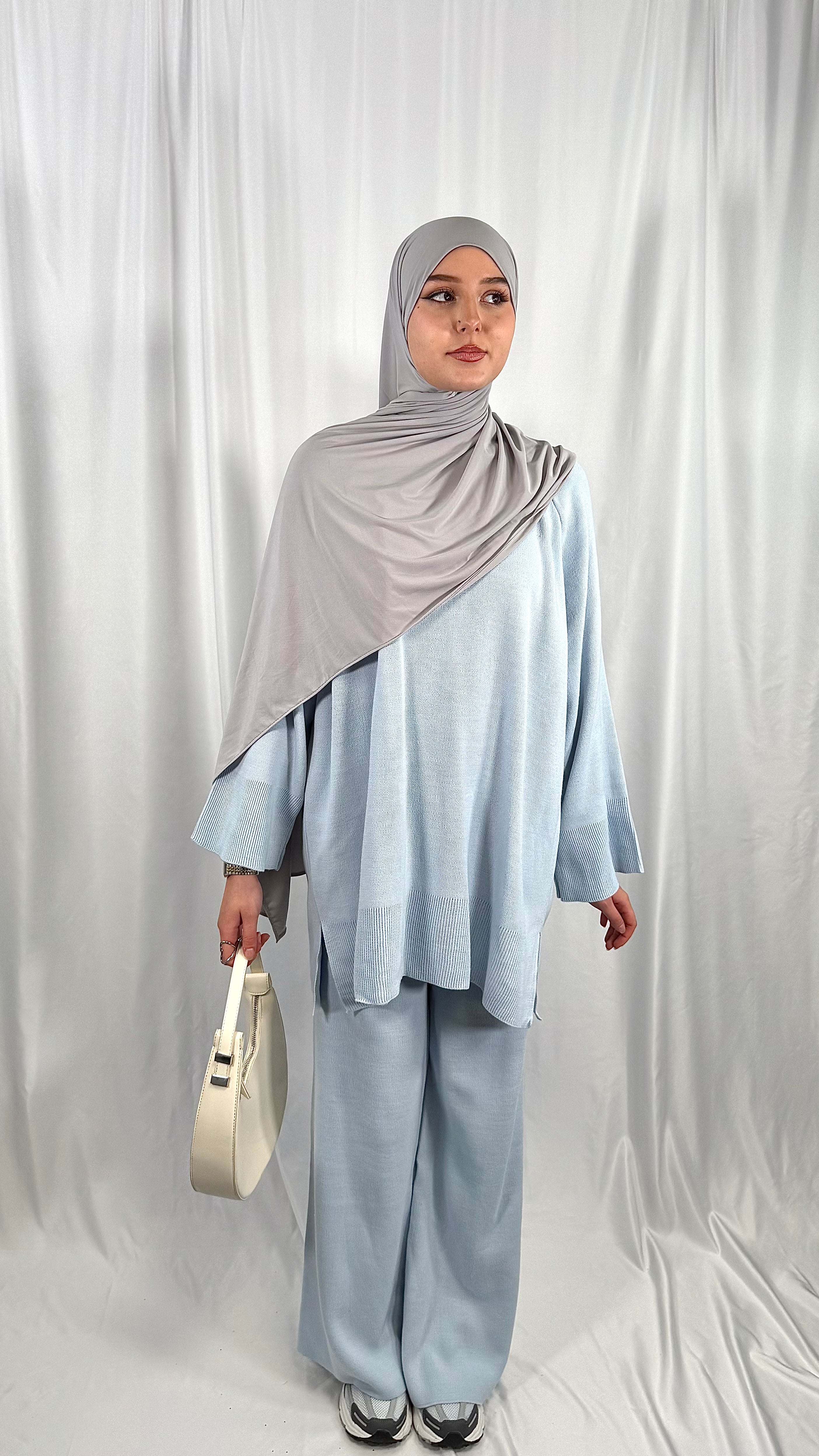 Knitted Flared Sleeve Set