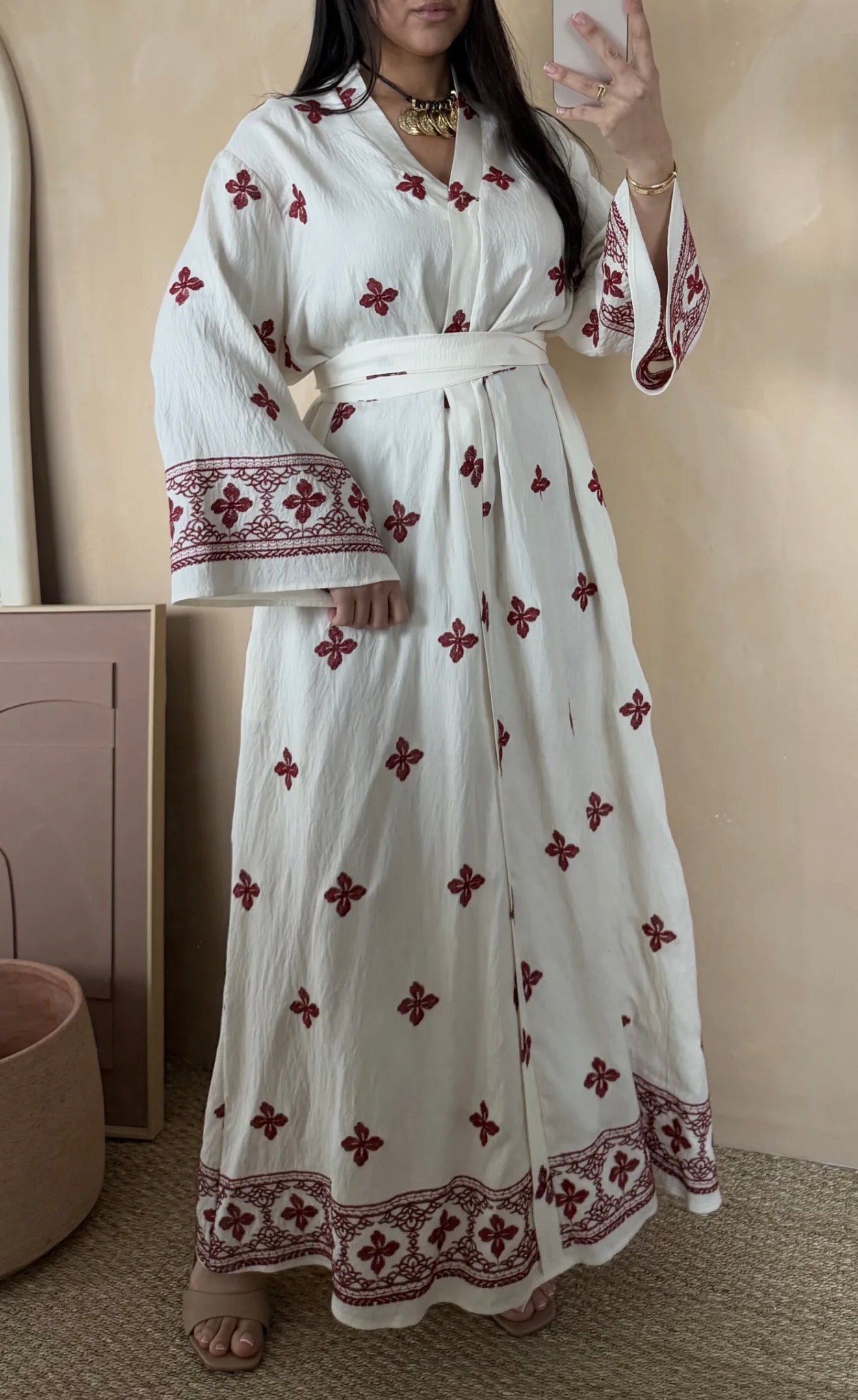 Oriental Embroidered Abaya