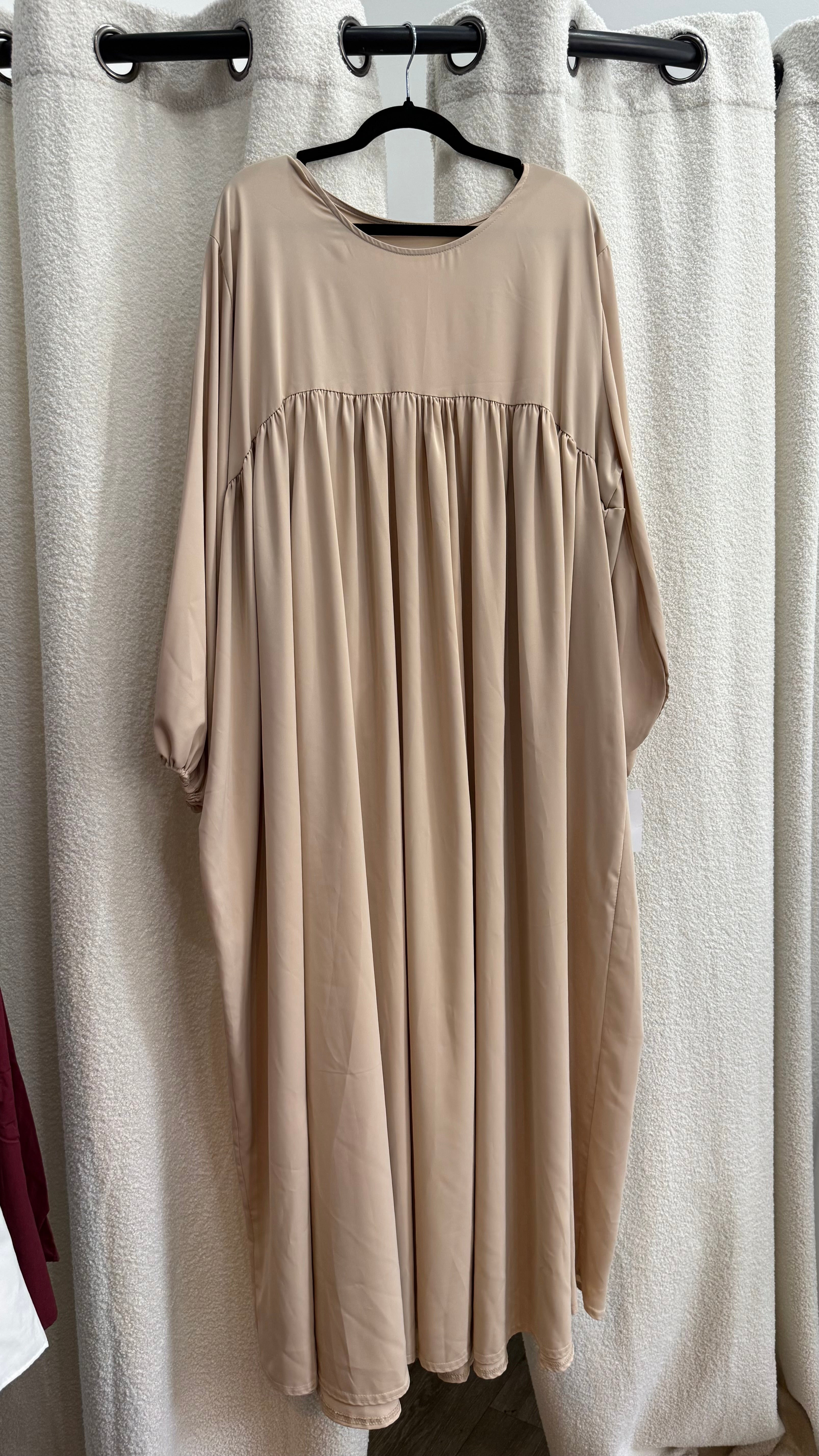 Puffed Sleeve Pleated Abaya