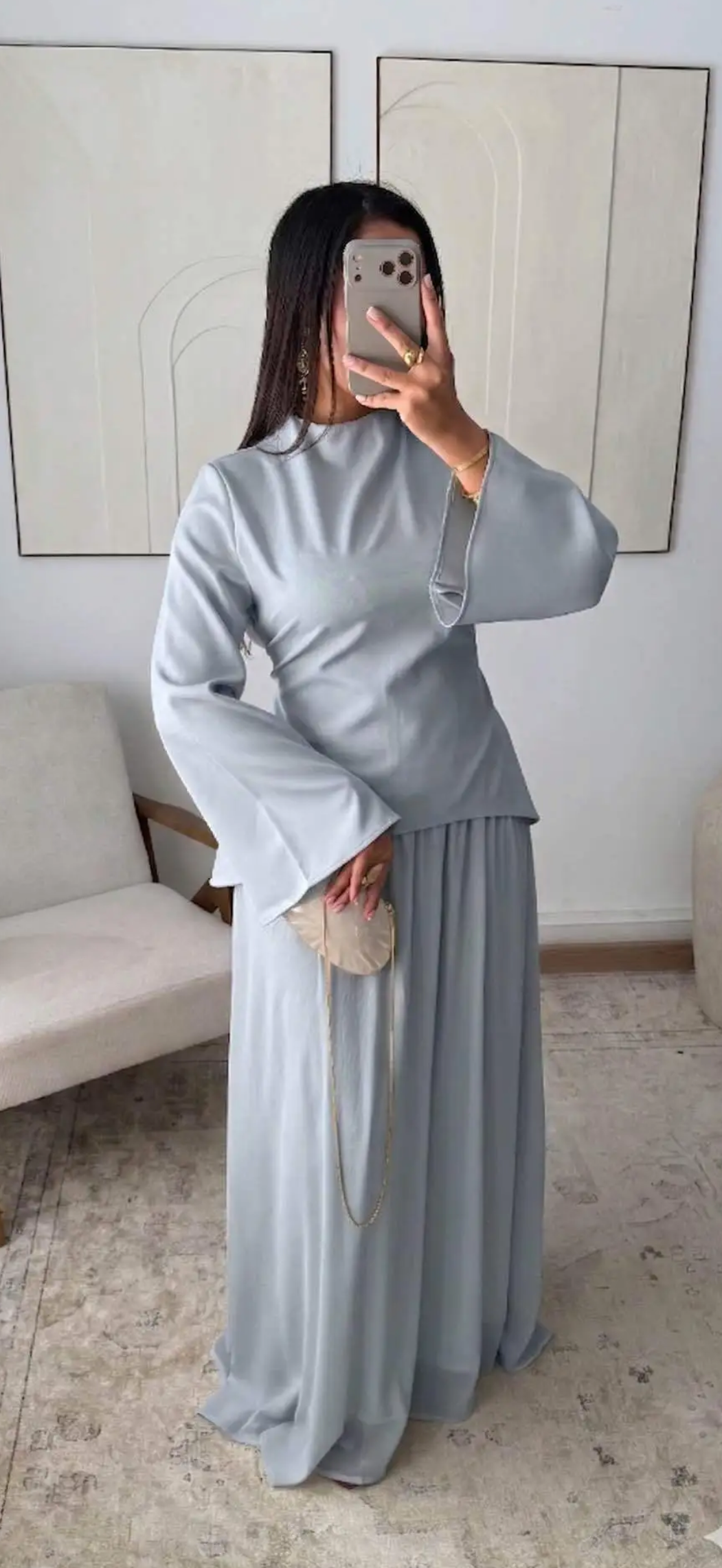 Ensemble Cintré