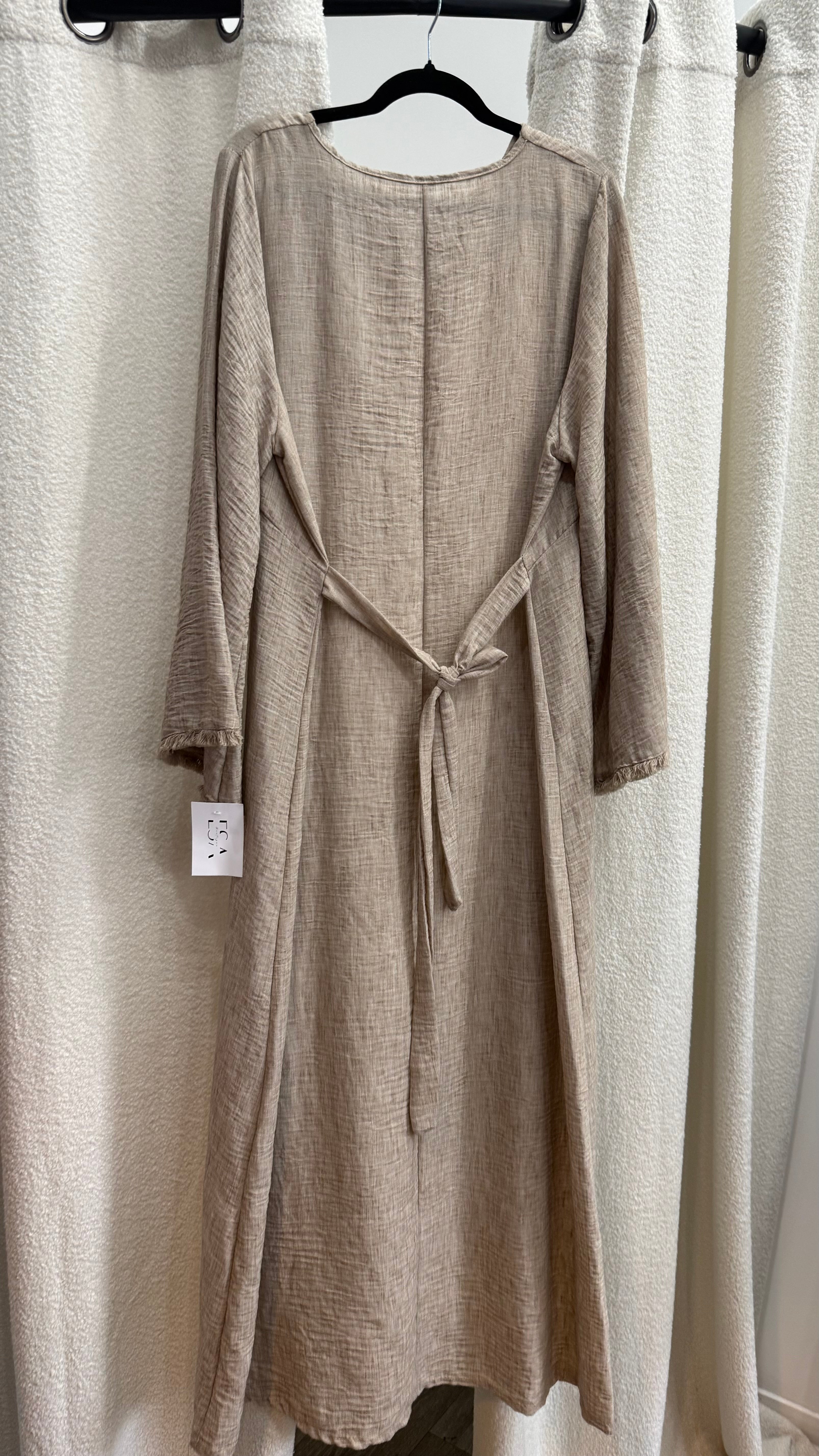 Abaya Modeste