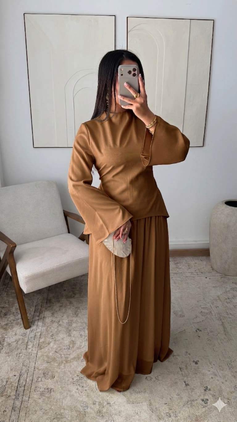 Ensemble Cintré