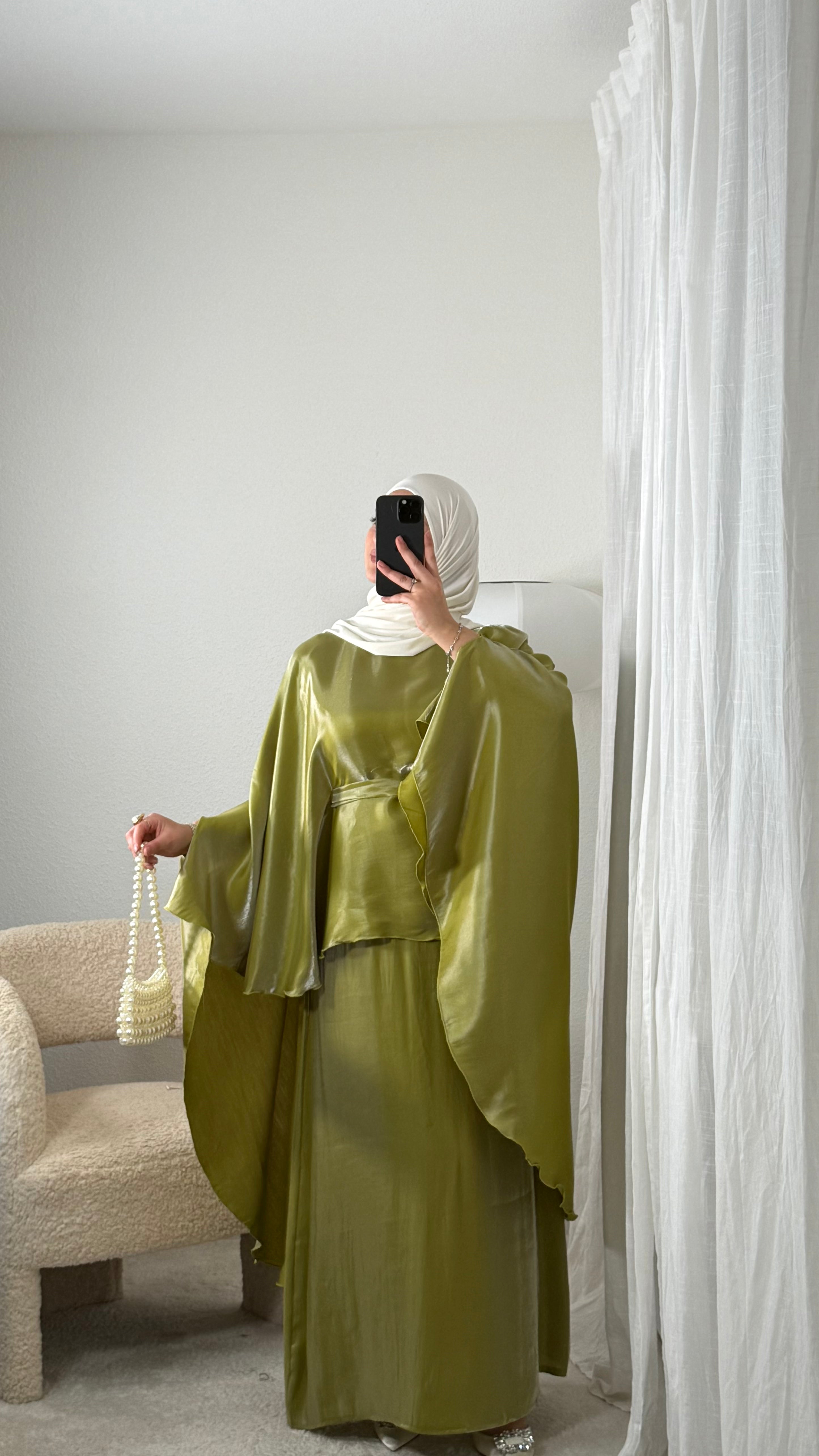 Chic Butterfly Abaya