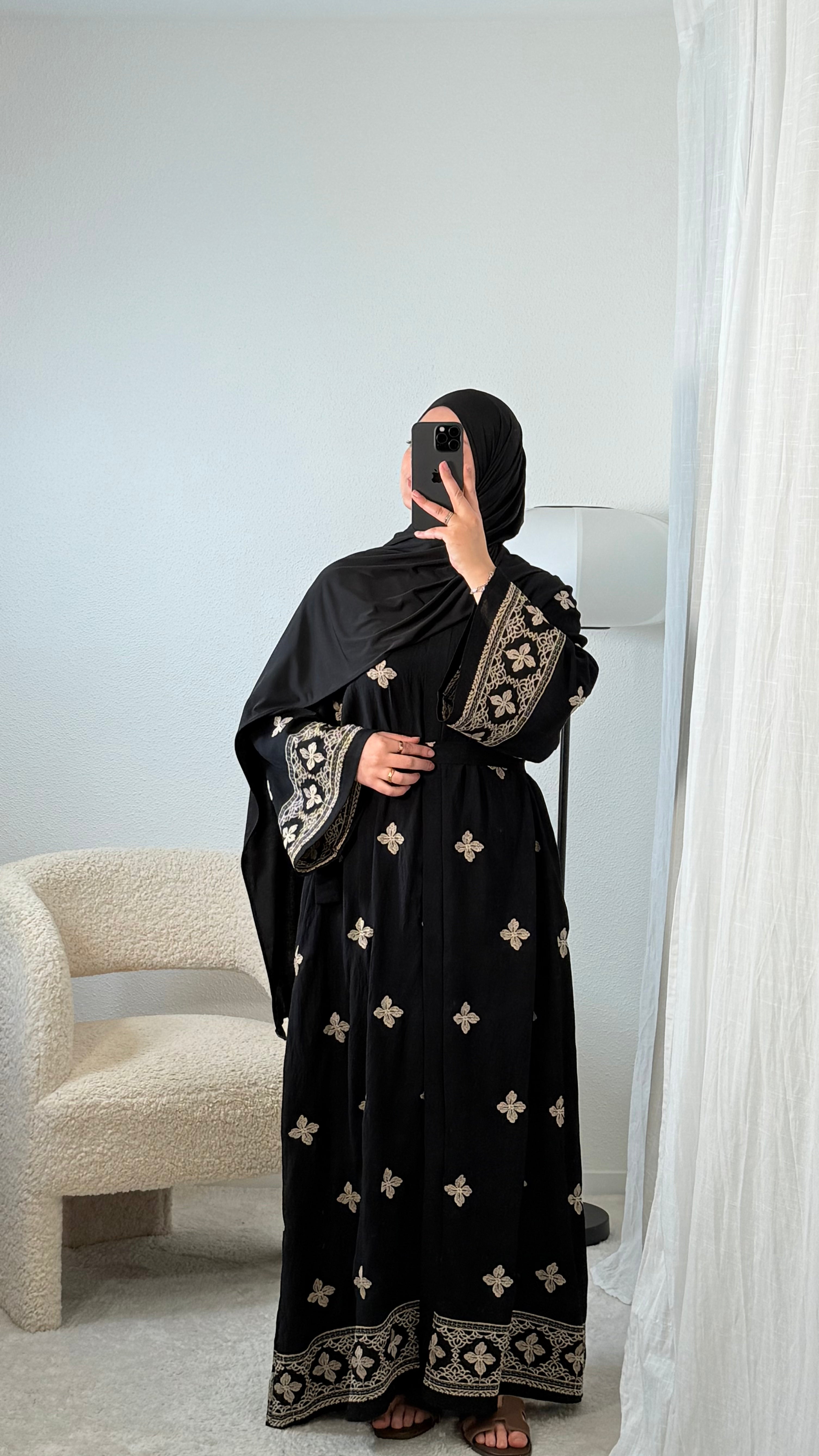 Oriental Embroidered Abaya