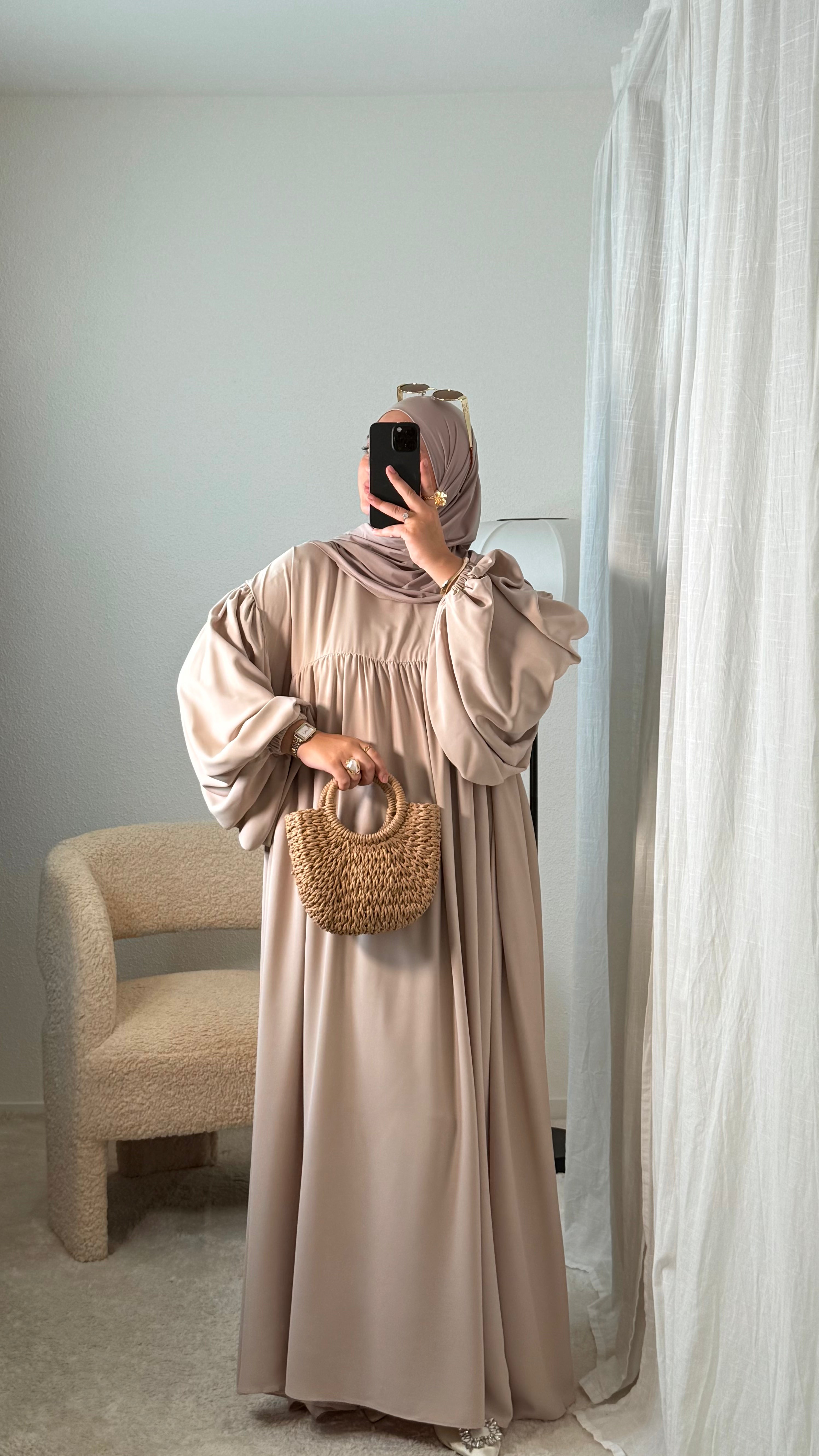 PREMIUM Pleated Abaya