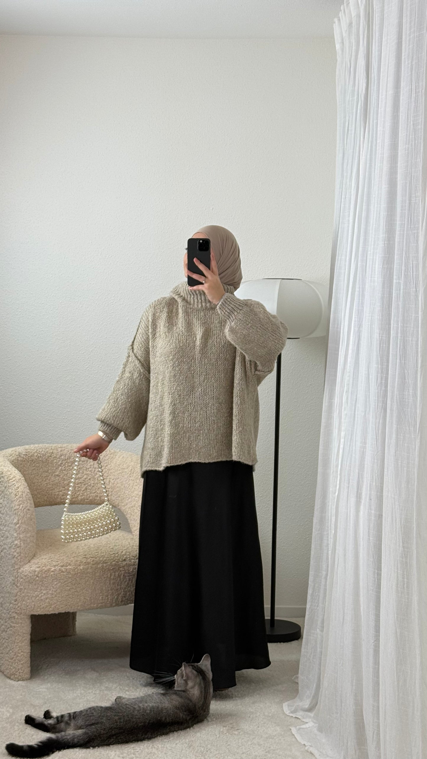 Basic wool sweater